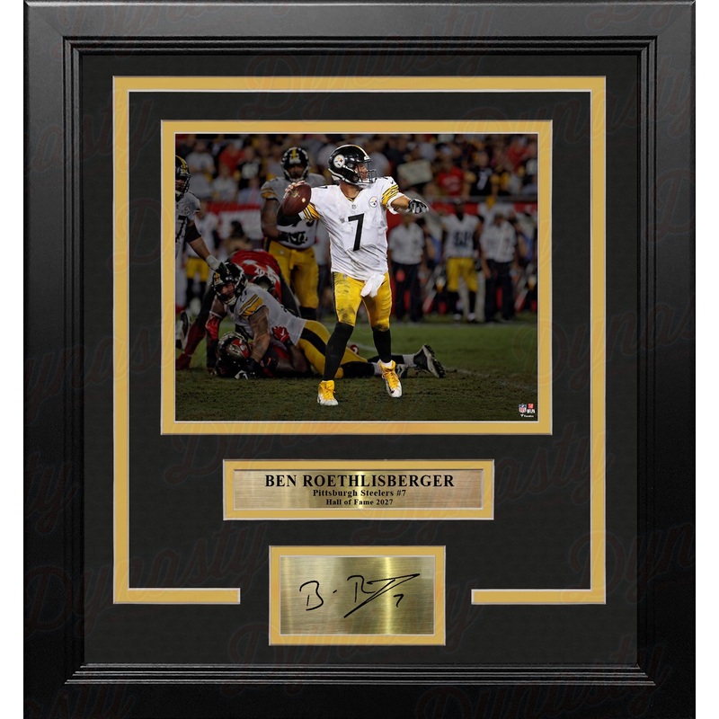 Ben Roethlisberger Blackout Pittsburgh Steelers 8x10 Framed Football Photo with Engraved Autograph