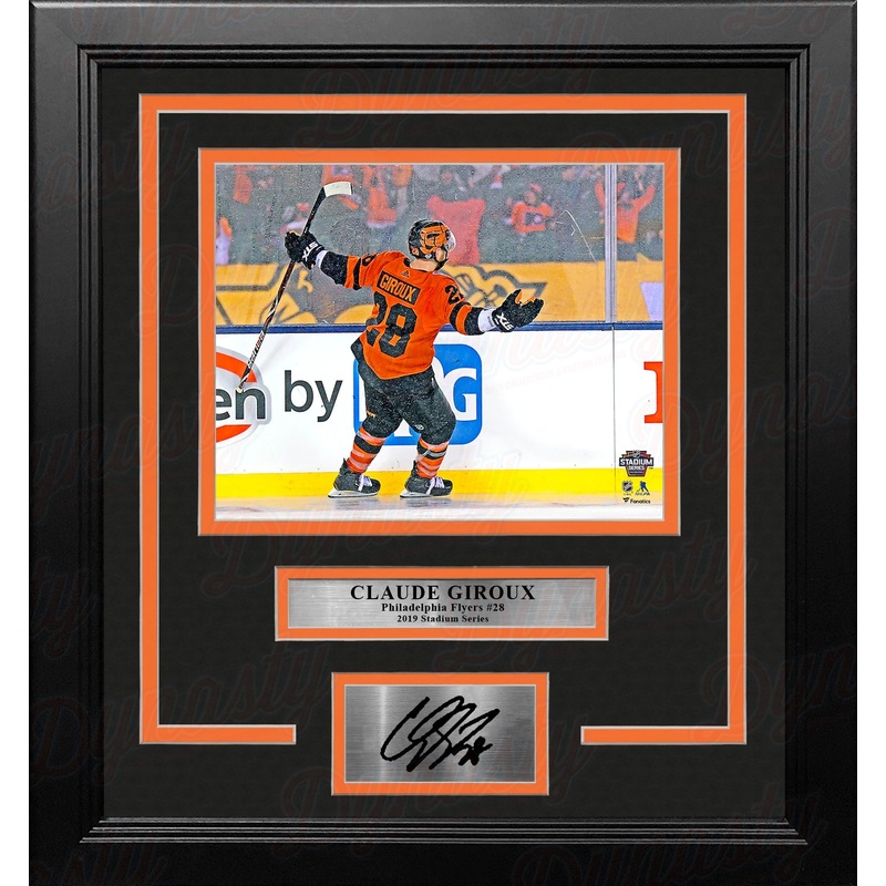 Claude Giroux 2019 Stadium Series Philadelphia Flyers 8" x 10" Framed Hockey Photo with Engraved Autograph